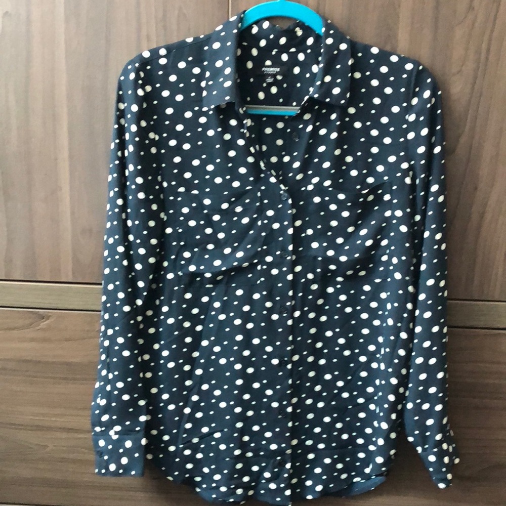 Premise studio blue with cream polka dots.